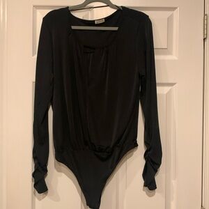 New Free People key hole black body suit top